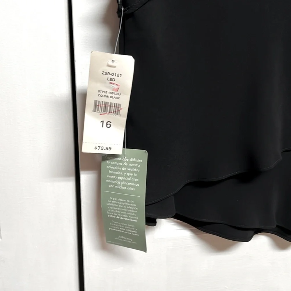 S.L. Fashion Black 2 Tiered Flutter Short Sleeve Top Size 16 NWT